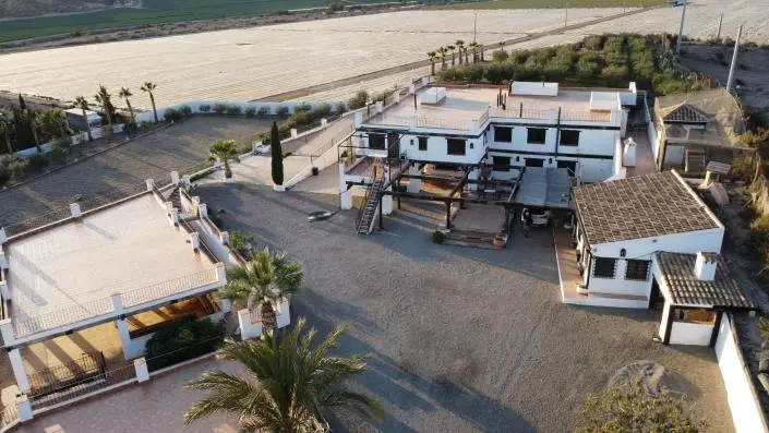 Chalet 8 Dormitorios Venta Turismo Negocios Vida Tranquila