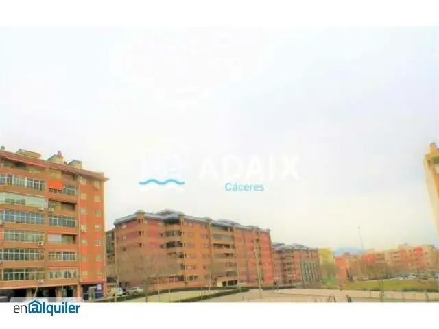 Alquiler Piso 3 Dormitorios Garaje Aire Acondicionado Cáceres