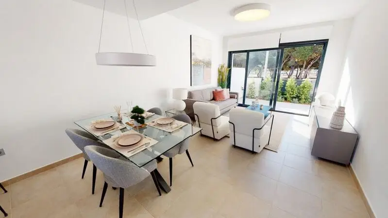 Bungalow en Santiago de la Ribera 2 dormitorios 2 banos cerca de la playa