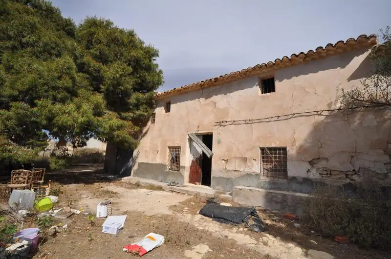Casa de Campo con Molino de Vino en Monóvar