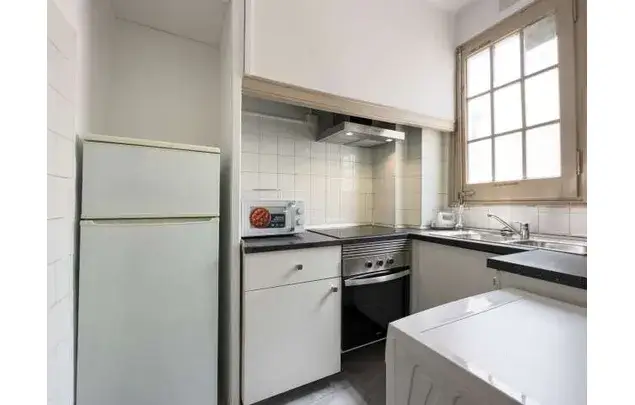 Habitacion 65m2 Gran Via Les Corts Catalanes Barcelona