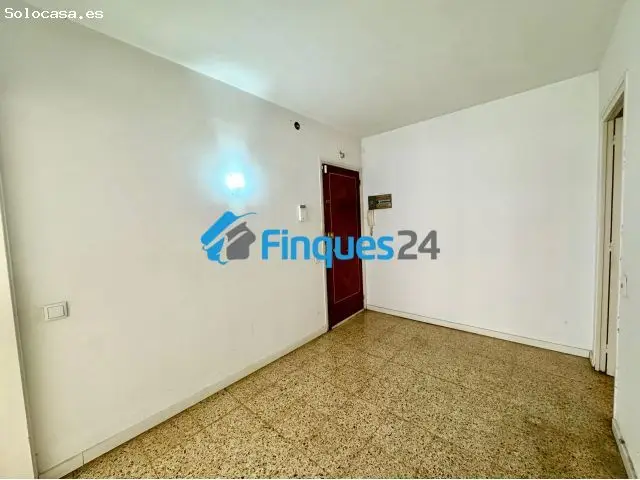 Piso en Venta Manresa 4 habitaciones 2 baños Ascensor