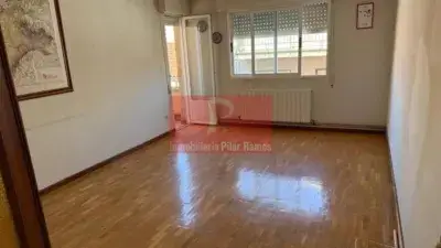 Piso en Venta Santa Maria del Páramo 106m 3 Dormitorios