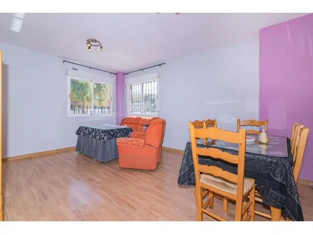 Piso en Venta en La Zubia Granada