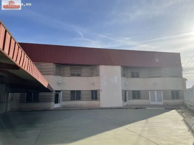 Nave Industrial 2693m2 Hellin Excelente Estado