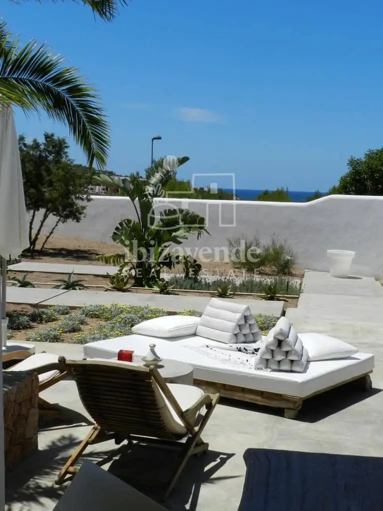 Chalet de Lujo en Cala Tarida Ibiza