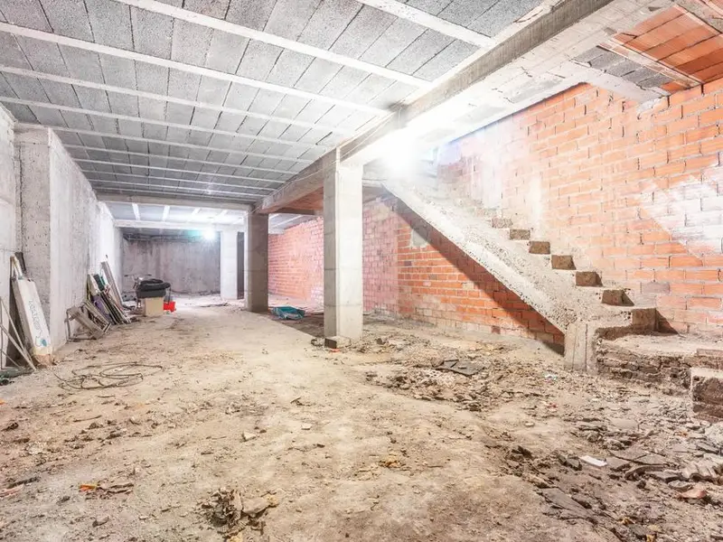 venta Local Comercial en Oviedo, Asturias (838200)- Globaliza