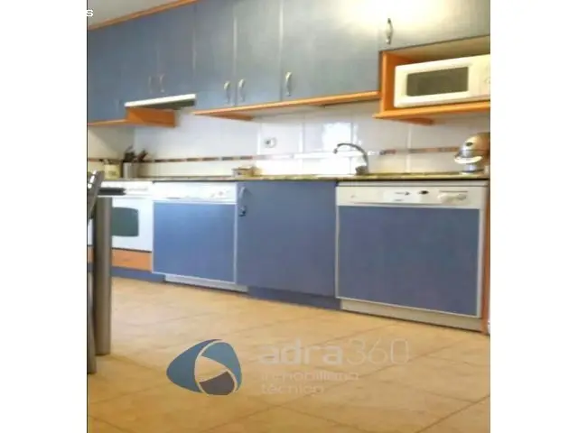 Piso en Venta en Varea con Piscina y Merendero