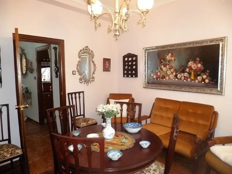 Casa Familiar en Olvera 4 Dormitorios Terrazas Patios