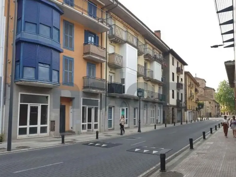 venta Local Comercial en Lazkao, Guipúzcoa (MGR-146584)- Globaliza