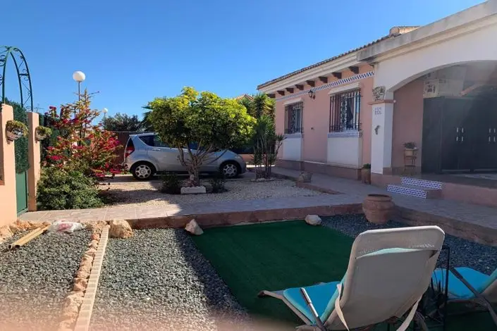 Villa 3 Dormitorios Los Montesinos