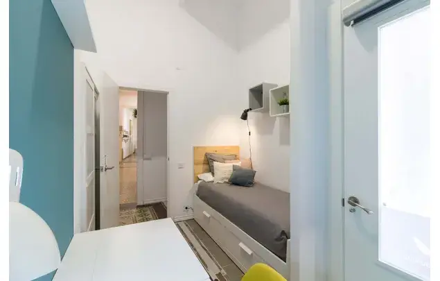 Habitacion 200m2 Barcelona Alquiler Larga Temporada