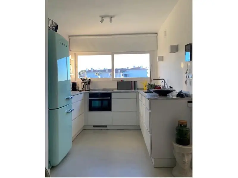Apartamento en Sitges con Vistas al Mar Piscina y Parking