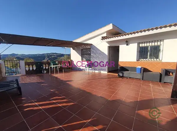 Finca Rustica con 3 Casas Piscina y 1000 Mangos