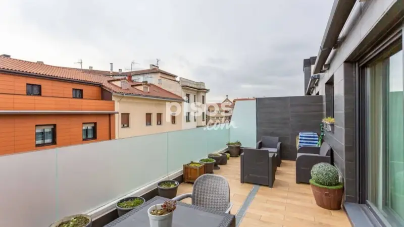 Atico en Pamplona 2 habitaciones 2 baños garaje trastero