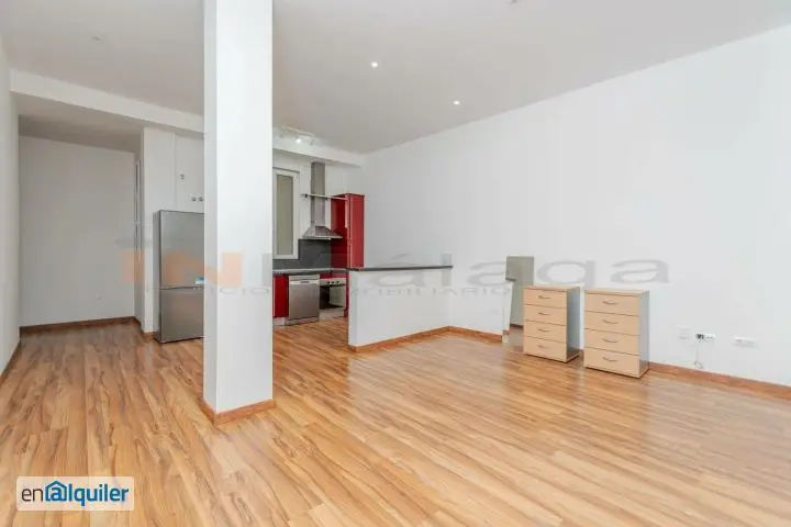 Apartamento en Calle Strachan Malaga Centro Historico