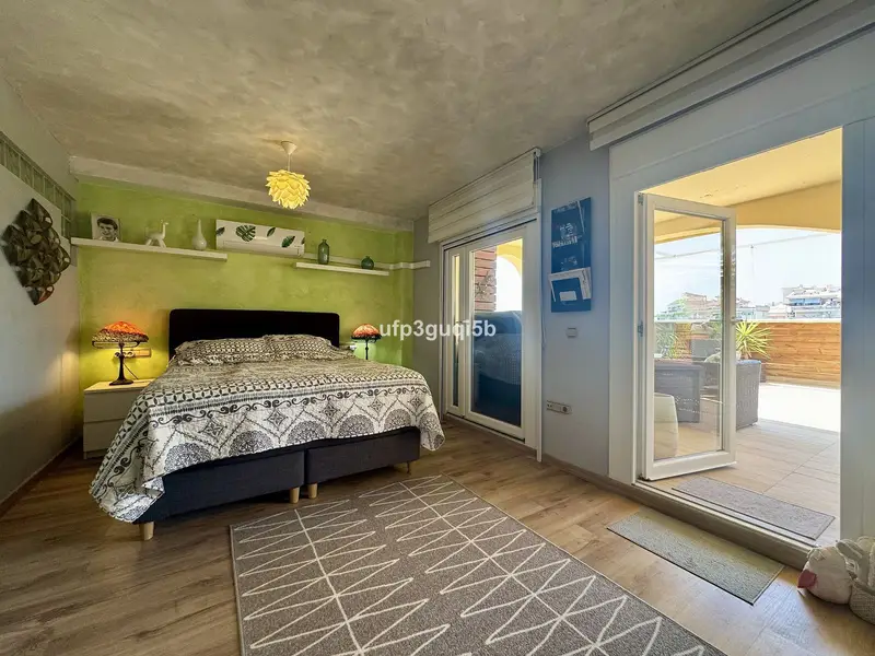 Piso de 1 Dormitorios en venta Torrequebrada, España