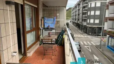 Apartamento Laredo Centro vacaciones cerca playa Puerto Deportivo