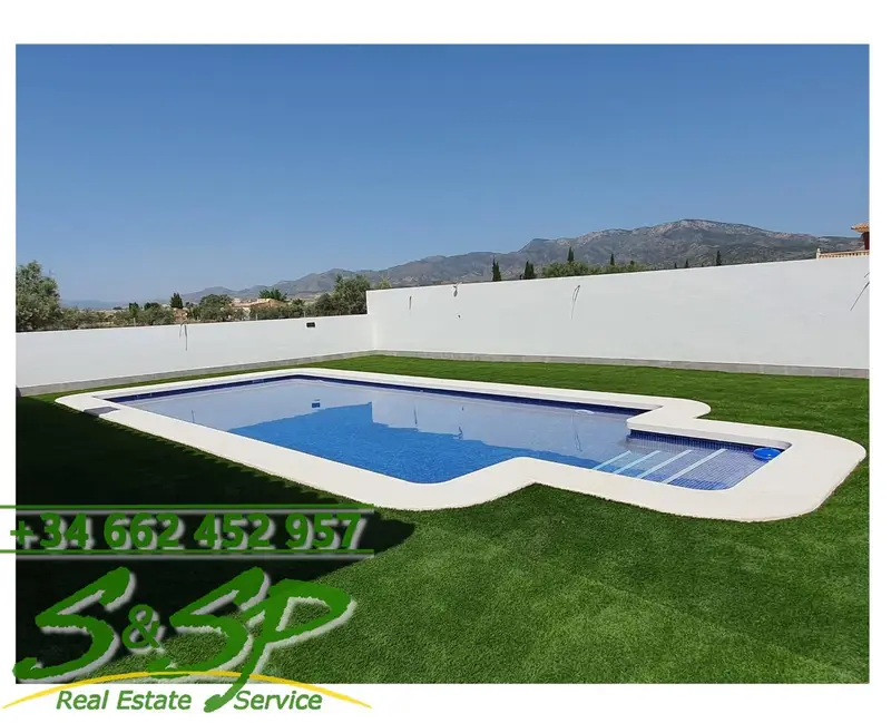 Chalet en Venta Puerto Lumbreras Murcia 4 Dormitorios Piscina Privada