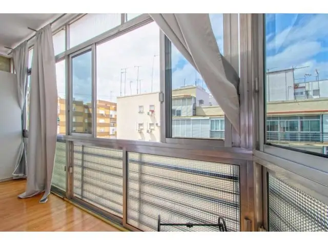 Bonito Piso 74m2 Sevilla 3 Dormitorios Terraza Ascensor