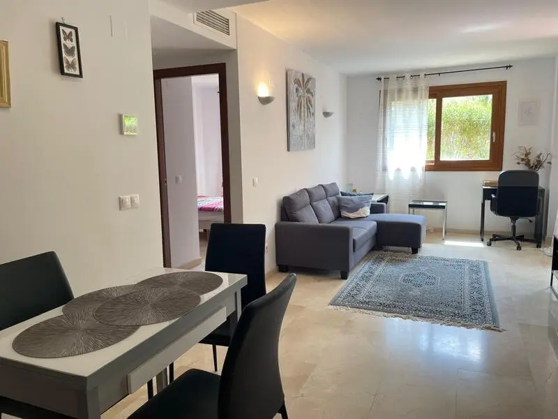 Apartamento 2 Dormitorios Punta Prima Torrevieja