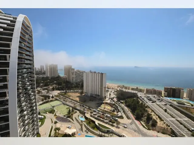 Apartamento en Benidorm Playa Poniente 2 Dormitorios Vistas al Mar