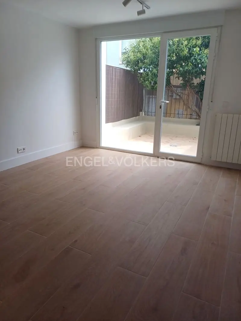 Chalet Reformado en Canillas Madrid Ideal Parejas Familias