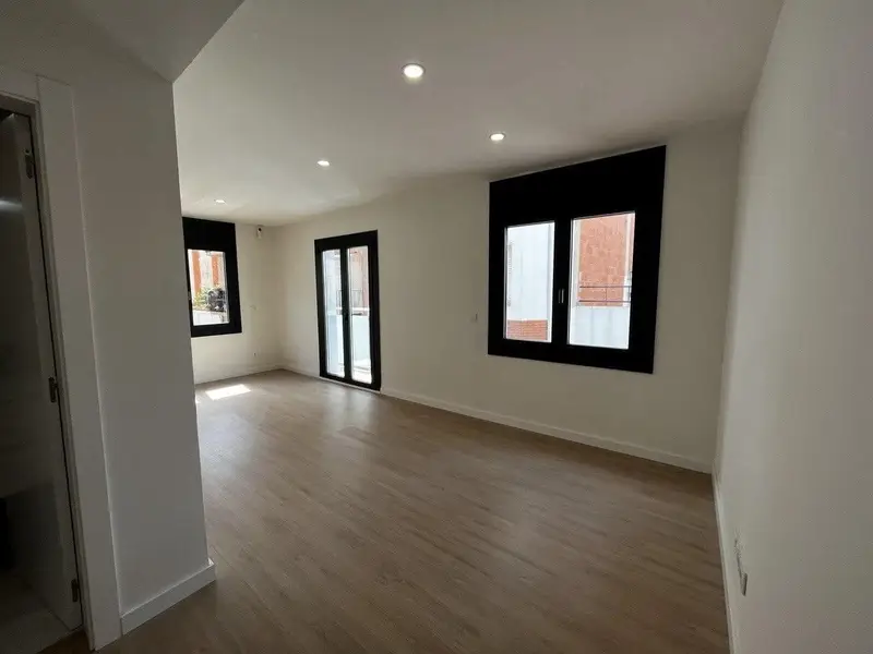 Piso en venta en Roses Girona centro 2 habitaciones 74m2
