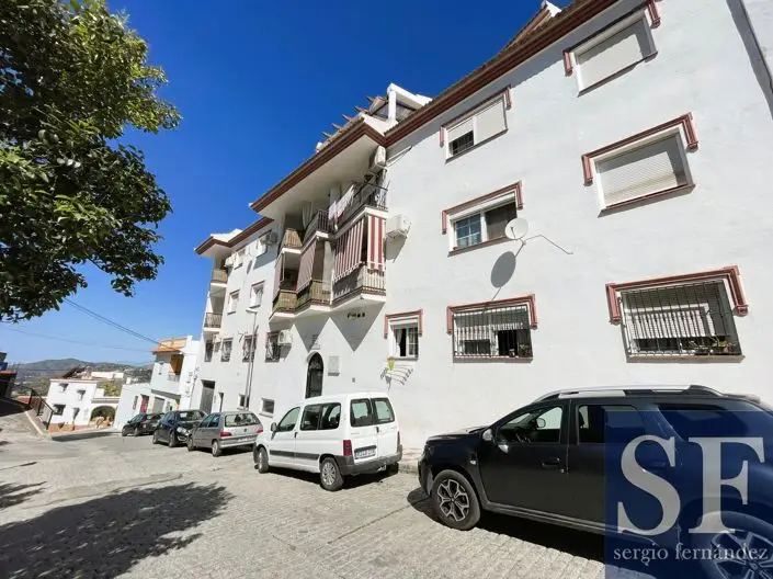 Apartamento en Venta en Cómpeta 3 Dormitorios Dobles