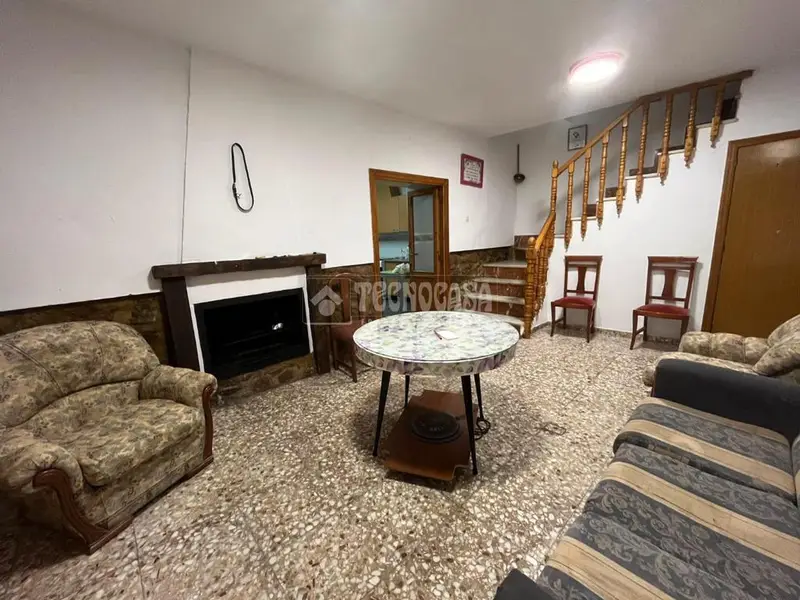 Casa en venta en Begíjar