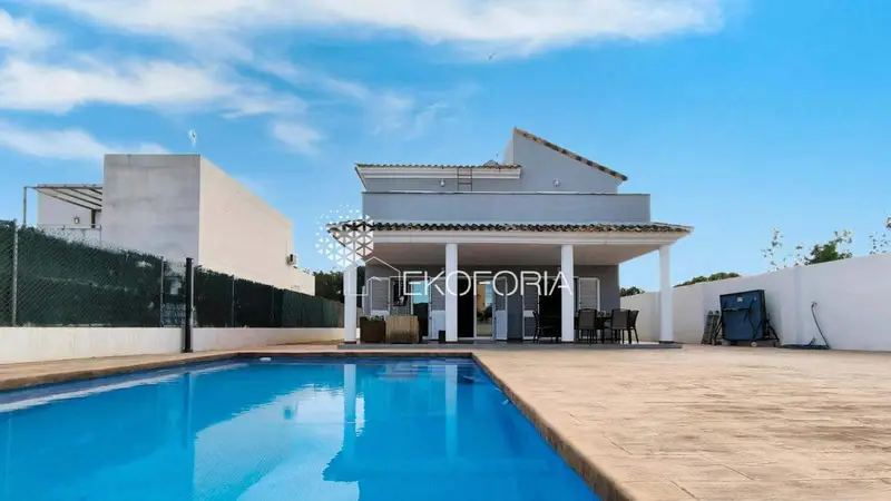 Chalet en venta en Bétera, Valencia