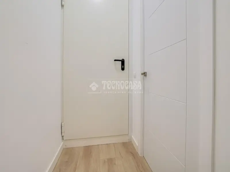 Local Comercial en Venta Carrer de la Mare de Deu de les Neus