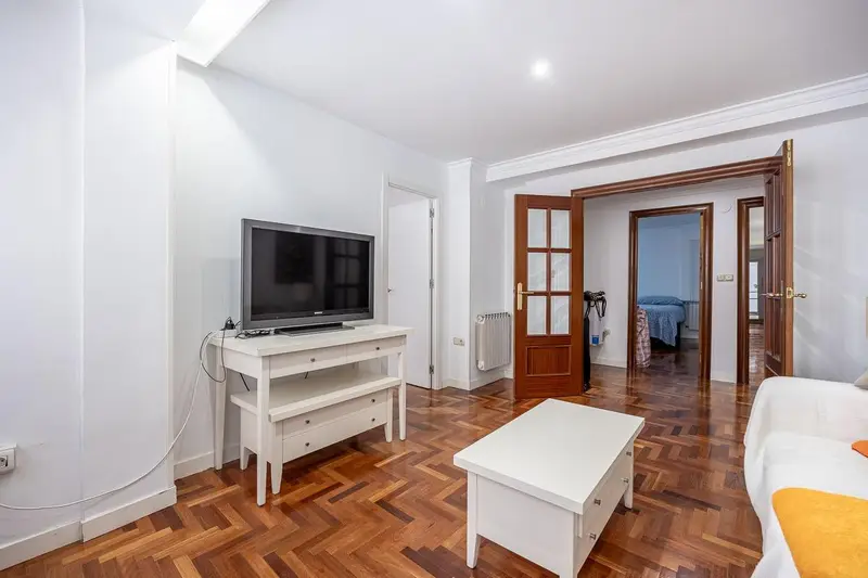 Venta Piso Soleado 155m2 Pajaritos Centro Granada