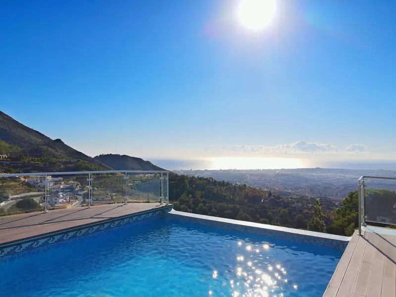 Villa en Venta 5 Dormitorios Valtocado Malaga Impresionantes Vistas