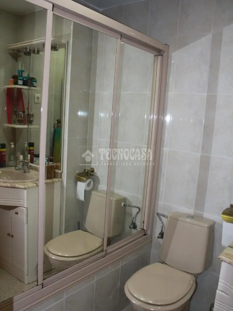Piso en Venta Ciudad Lineal 3 Dormitorios 2 Baños Plaza de Parking