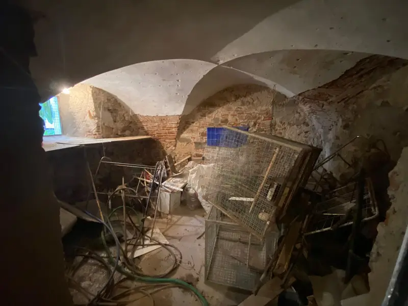 Casa Pareada con Local para Inversores Turisticos