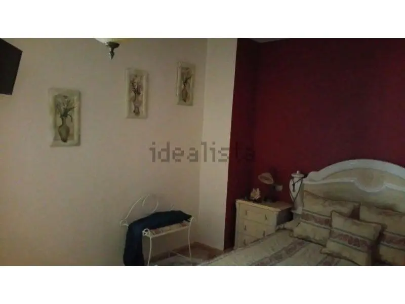 Venta Villa con Chimenea Rus 4 Dormitorios 2 Baños Patio 80m