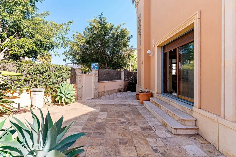 Chalet de Lujo en Almeria Ciudad