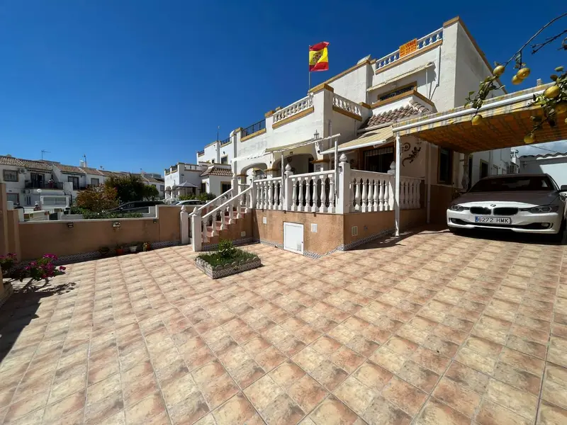 Casa con Piscina en Orihuela Costa - Dúplex 2 Dormitorios