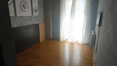 Piso en alquiler 3 habitaciones 2 baños garaje Cistérniga