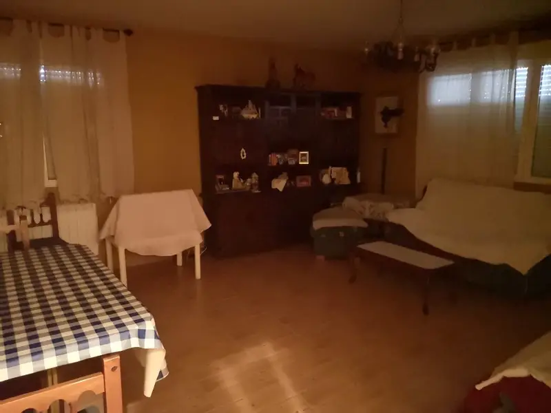 Venta Chalet 4 habitaciones Huete