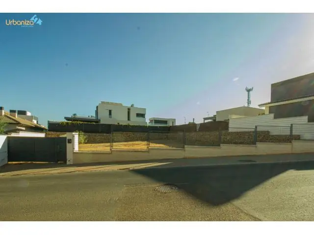 Parcela Con Proyecto Para Construir Las Vaguadas Badajoz