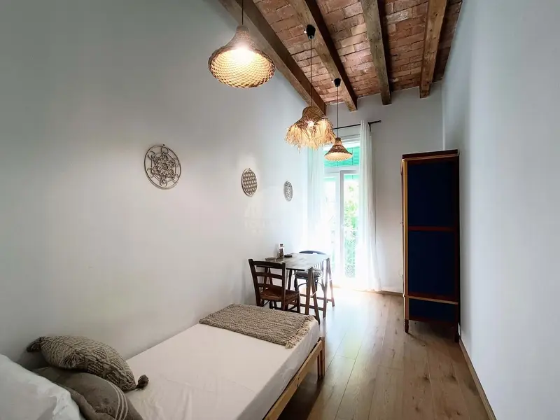 Apartamento en alquiler Barcelona 3 habitaciones cerca playa