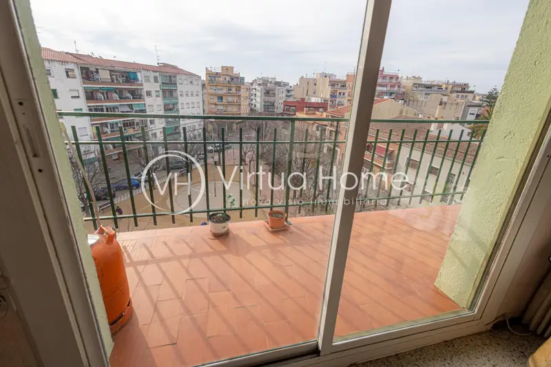 Venta Piso Soleado Centre Pineda de Mar