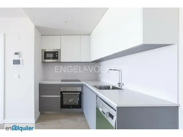 Alquiler Piso Arganzuela Piscina Garaje Cerca Madrid Rio