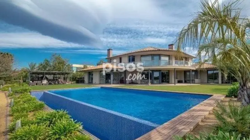 Chalet en Venta Peralada 958m2 Golf Spa Lujo