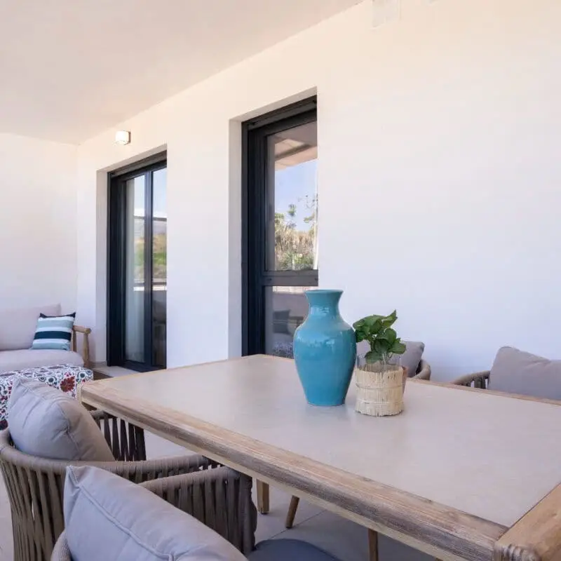 Piso en venta en Almerimar con terraza y jardin
