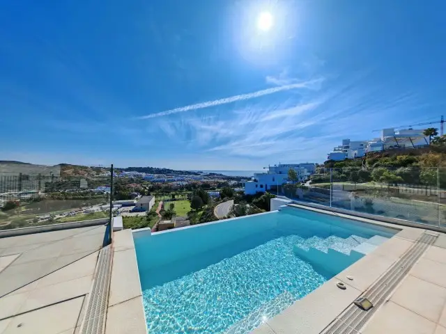 Atico 4 Dormitorios Mijas Costa Piscina Privada