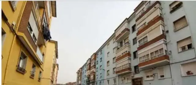 Piso en Venta Calle Clvalle de Pielagos Torrelavega Cantabria