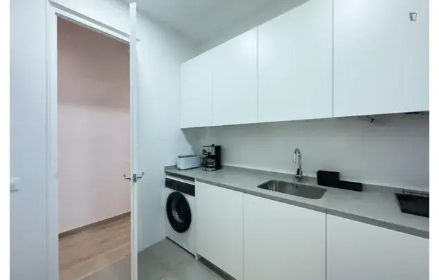 Alquiler Apartamento 5 Dormitorios Barcelona 3 24 Meses